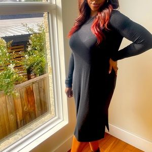 MIDI Black Long Sleeve Dress